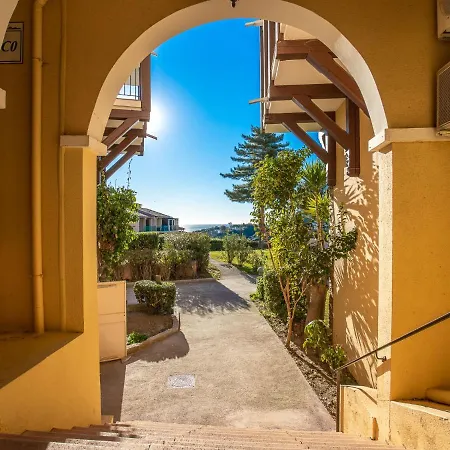 Appartement Le Belvedere - D4 256 By Interhome