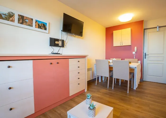 Le Belvedere - D4 256 By Interhome * Saint-Raphaël